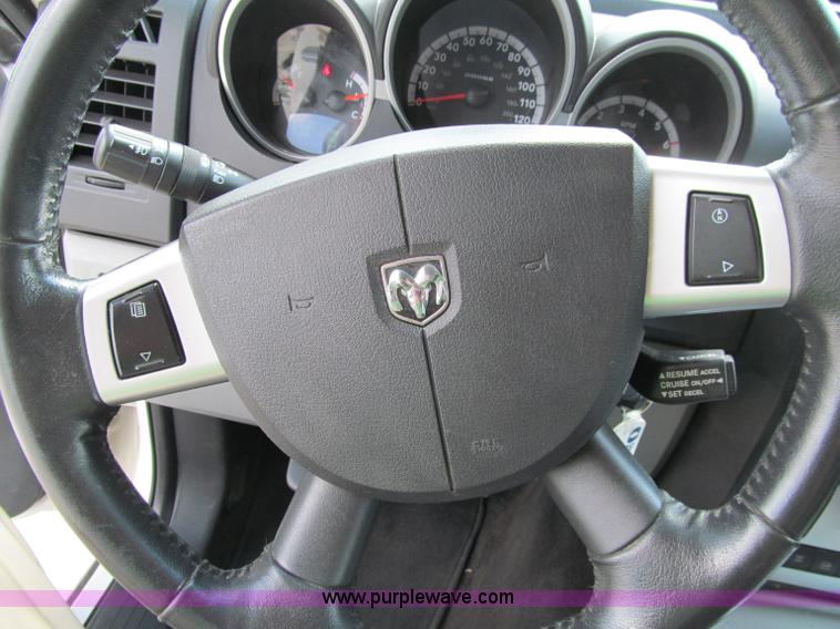 image for item A8410 2008 Dodge Nitro SLT SUV