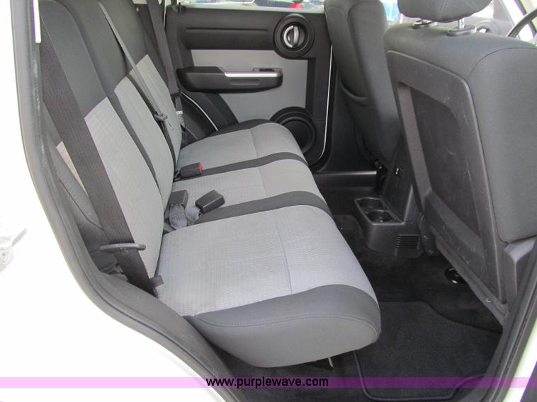 image for item A8410 2008 Dodge Nitro SLT SUV