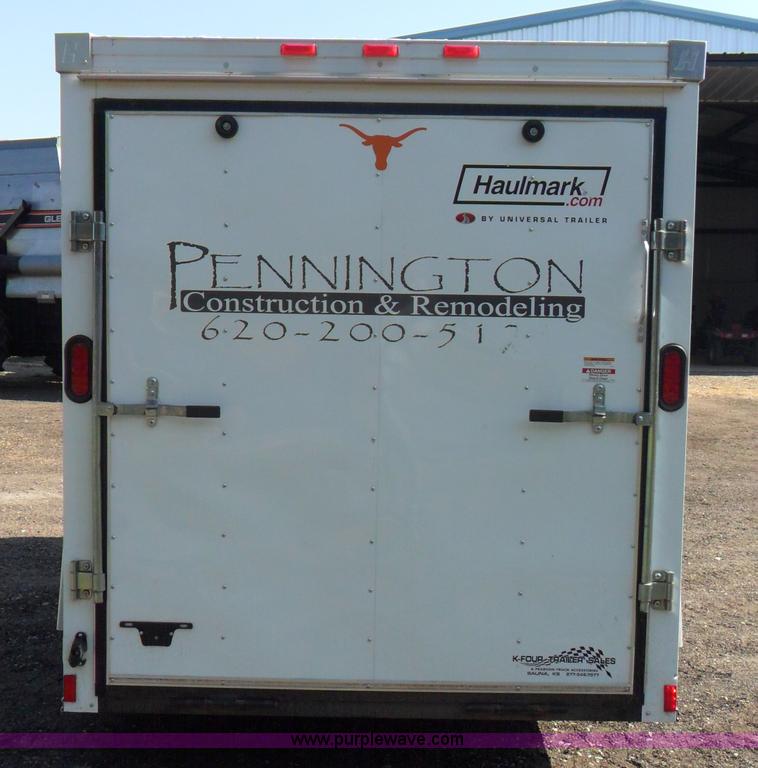 image for item B1318 2009 Haulmark Transport DLX trailer