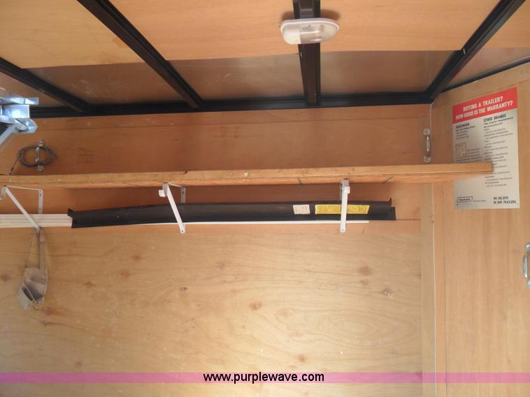 image for item B1318 2009 Haulmark Transport DLX trailer