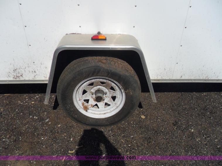 image for item B1318 2009 Haulmark Transport DLX trailer