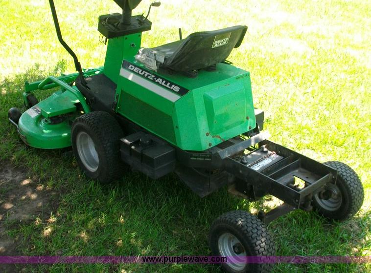 image for item B1405 Deutz Allis 1312H Simplicity Sunrunner ZTR lawn mower