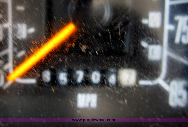 image for item B2739 1989 Ford 350 Econoline school bus