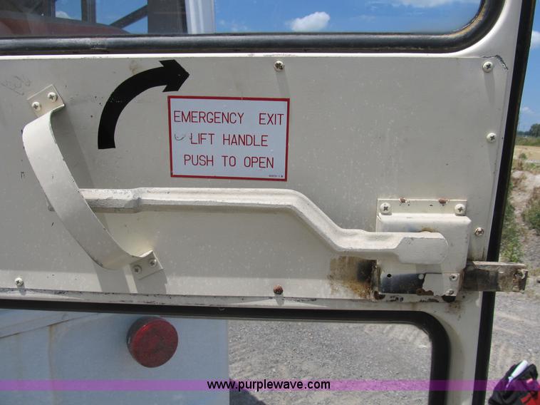 image for item B2739 1989 Ford 350 Econoline school bus