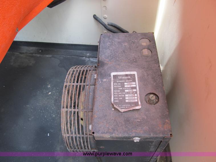 image for item B2739 1989 Ford 350 Econoline school bus