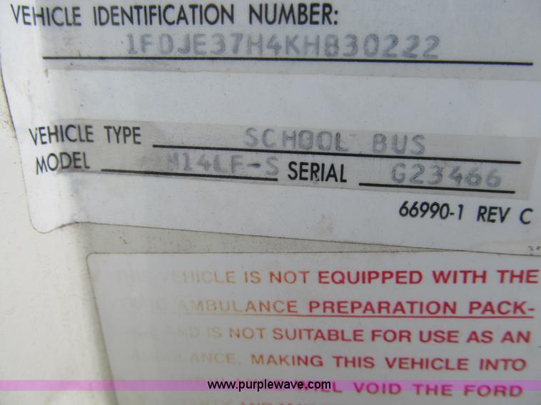 image for item B2739 1989 Ford 350 Econoline school bus