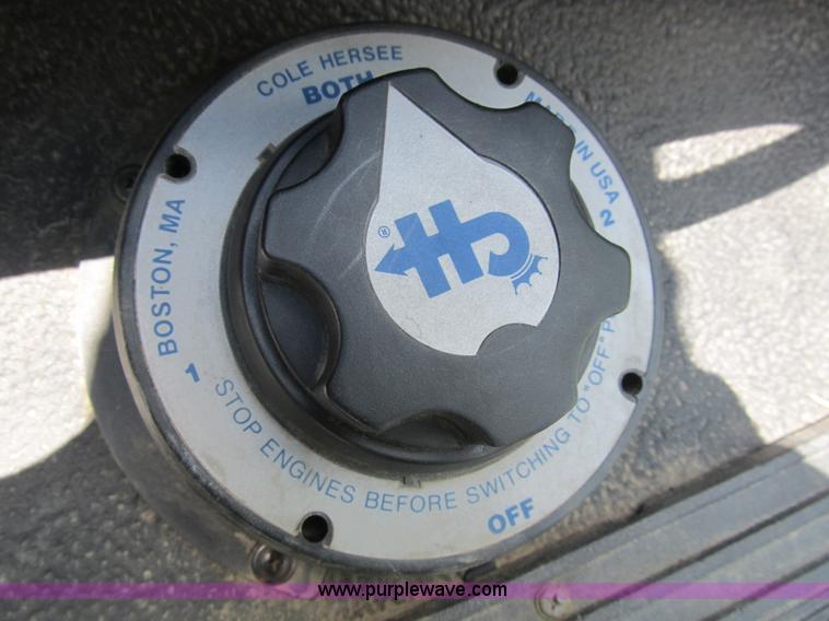 image for item B2740 1995 Ford F800 extended cab utility transport truck