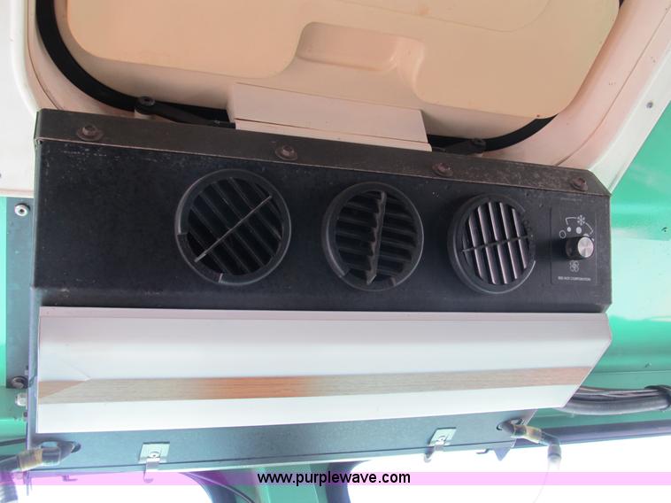 image for item B2740 1995 Ford F800 extended cab utility transport truck