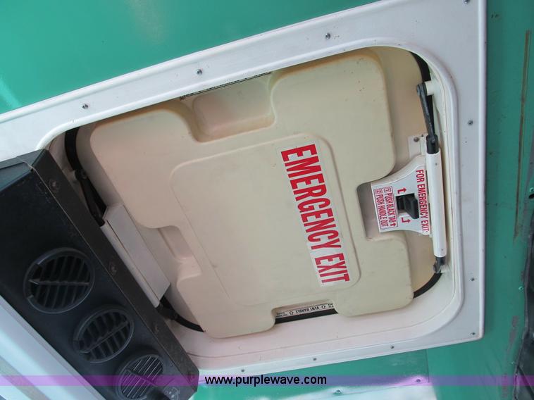 image for item B2740 1995 Ford F800 extended cab utility transport truck