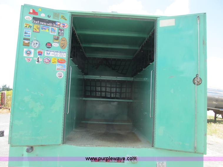 image for item B2740 1995 Ford F800 extended cab utility transport truck