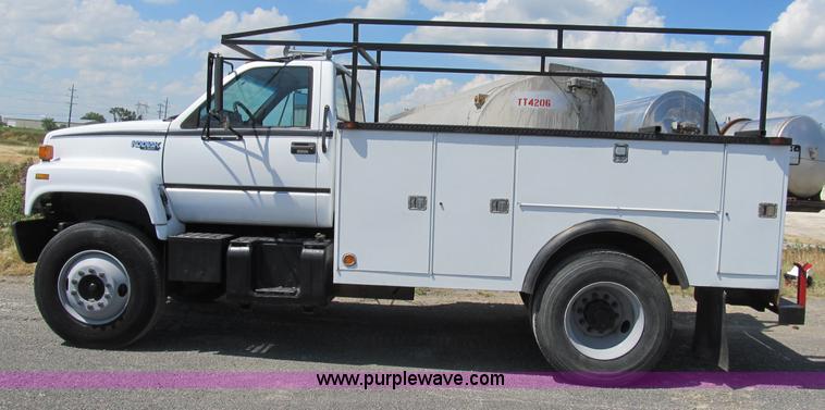 image for item B2741 1994 Chevrolet Kodiak utility truck