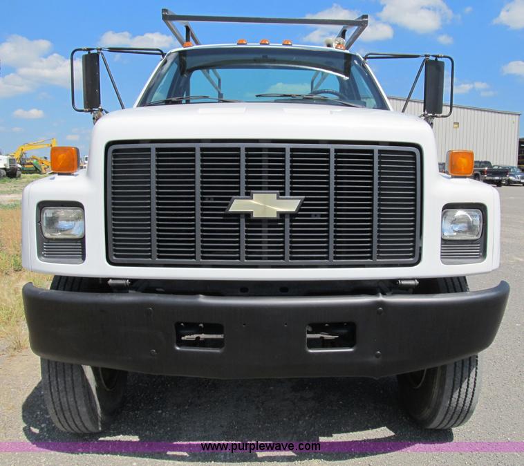 image for item B2741 1994 Chevrolet Kodiak utility truck