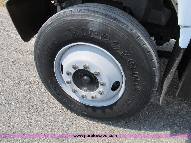 image for item B2741 1994 Chevrolet Kodiak utility truck