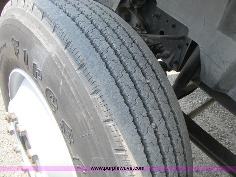 image for item B2741 1994 Chevrolet Kodiak utility truck