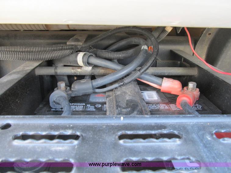 image for item B2741 1994 Chevrolet Kodiak utility truck