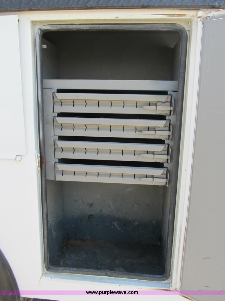 image for item B2741 1994 Chevrolet Kodiak utility truck