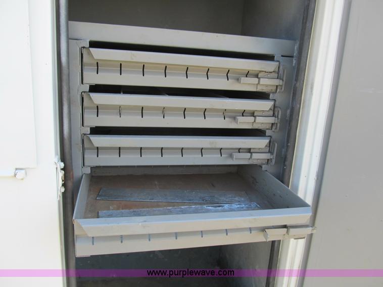 image for item B2741 1994 Chevrolet Kodiak utility truck