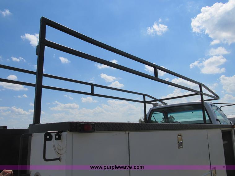 image for item B2741 1994 Chevrolet Kodiak utility truck