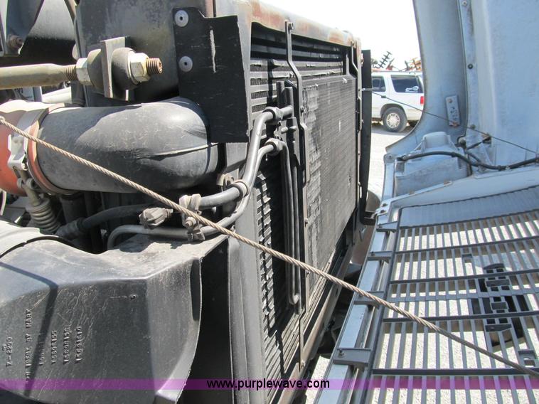 image for item B2741 1994 Chevrolet Kodiak utility truck