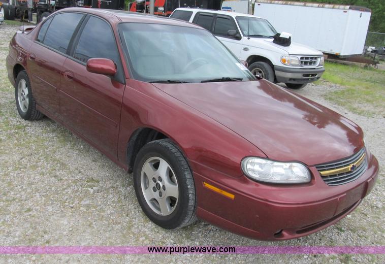 image for item B2743 2003 Chevrolet Malibu LS