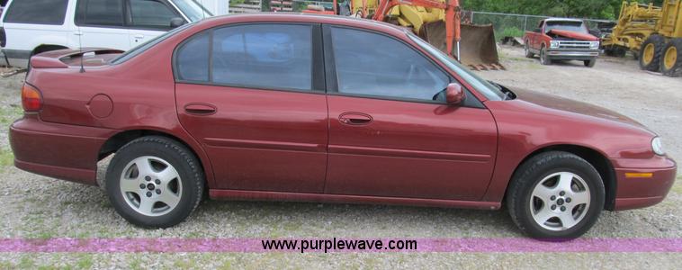 image for item B2743 2003 Chevrolet Malibu LS
