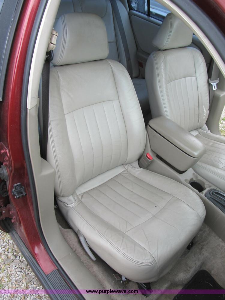 image for item B2743 2003 Chevrolet Malibu LS