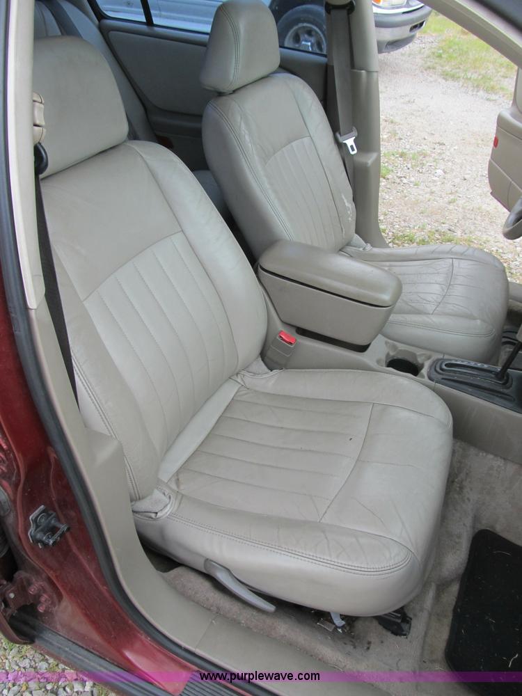 image for item B2743 2003 Chevrolet Malibu LS