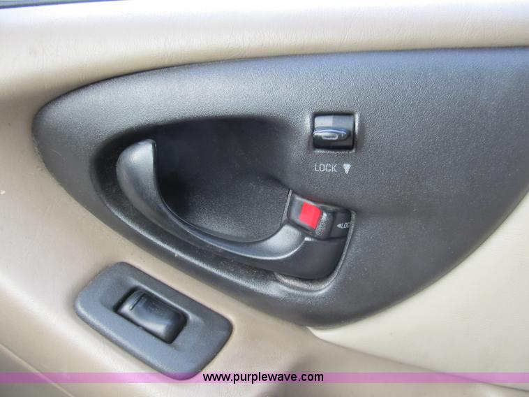 image for item B2743 2003 Chevrolet Malibu LS