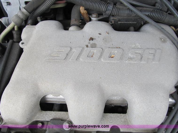 image for item B2743 2003 Chevrolet Malibu LS