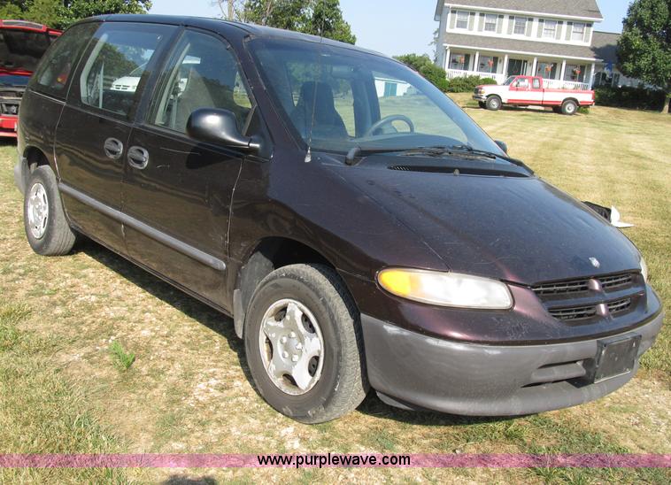 image for item B2748 1997 Dodge Caravan mini van