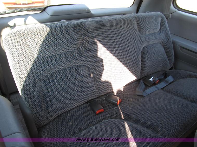 image for item B2748 1997 Dodge Caravan mini van