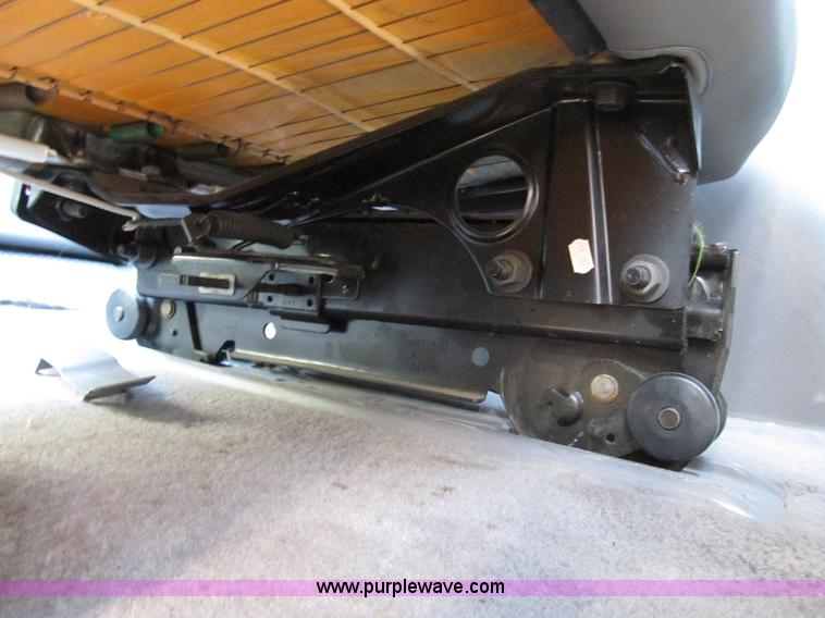 image for item B2748 1997 Dodge Caravan mini van