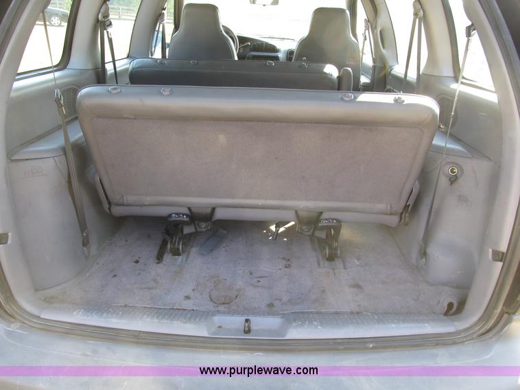 image for item B2748 1997 Dodge Caravan mini van