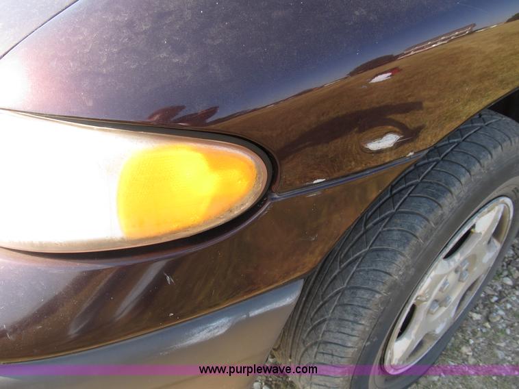 image for item B2748 1997 Dodge Caravan mini van