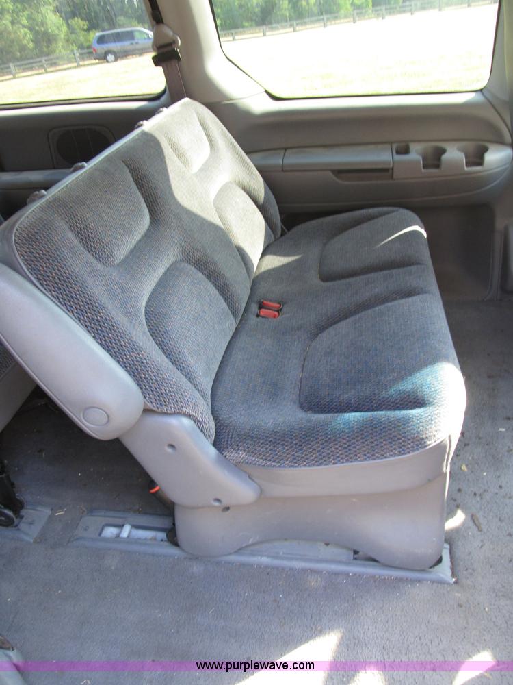 image for item B2751 1997 Dodge Grand Caravan mini van