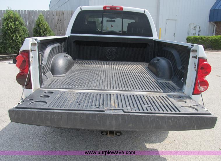 image for item B2755 2008 Dodge Ram 1500 Big Horn Edition quad cab pickup truck