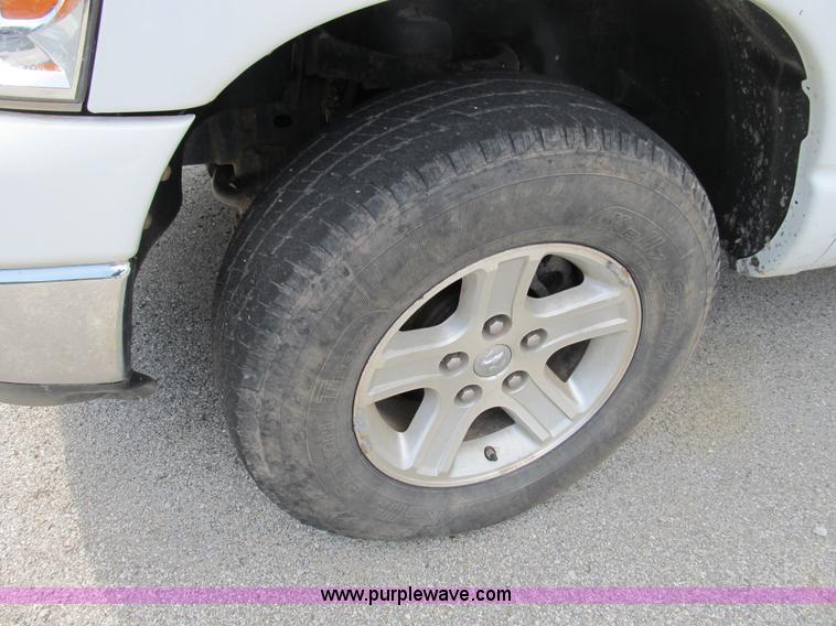 image for item B2755 2008 Dodge Ram 1500 Big Horn Edition quad cab pickup truck