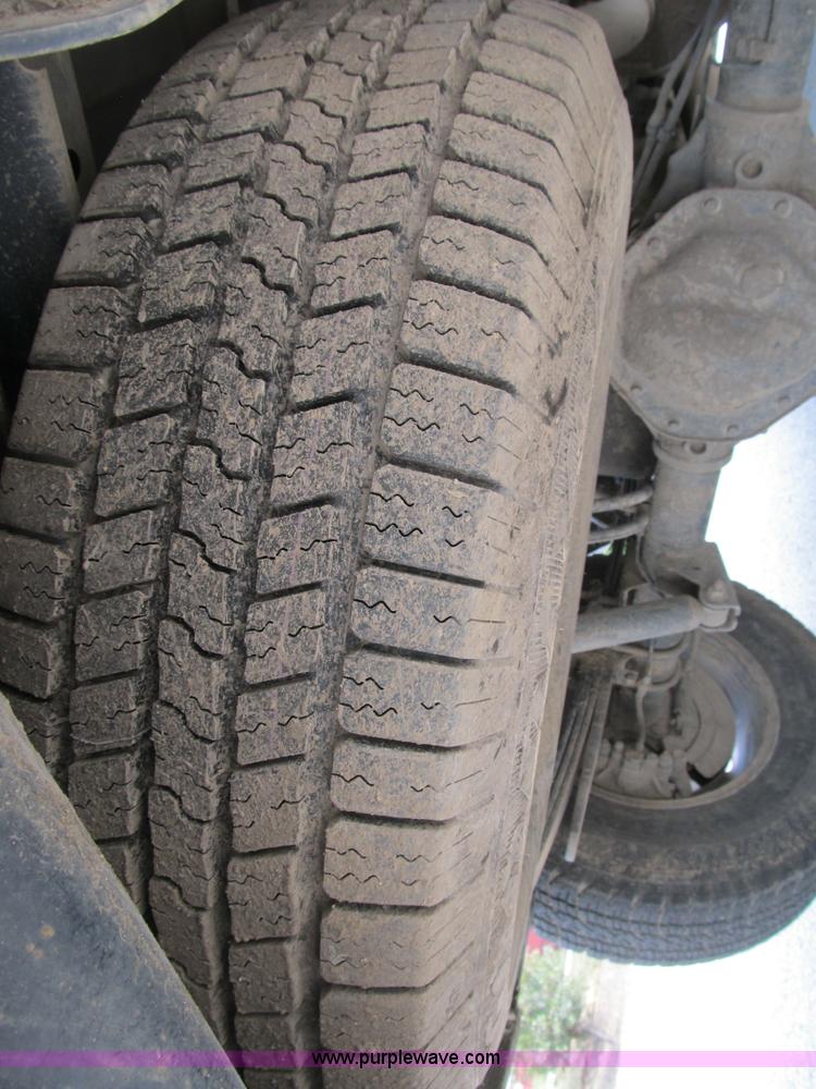 image for item B2755 2008 Dodge Ram 1500 Big Horn Edition quad cab pickup truck