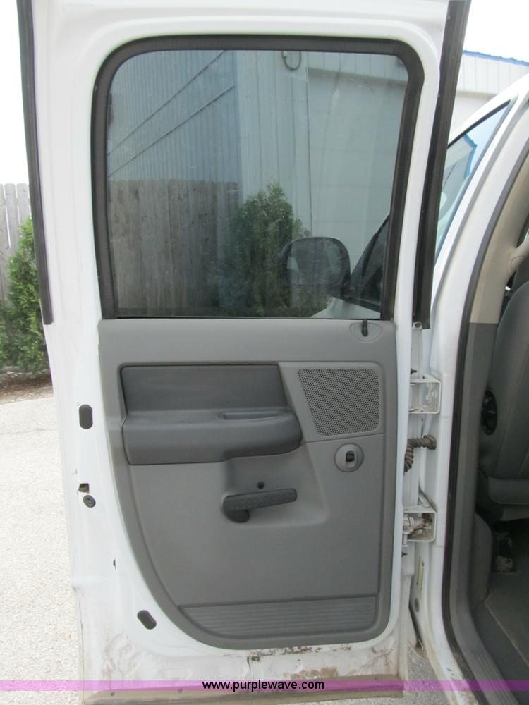 image for item B2755 2008 Dodge Ram 1500 Big Horn Edition quad cab pickup truck