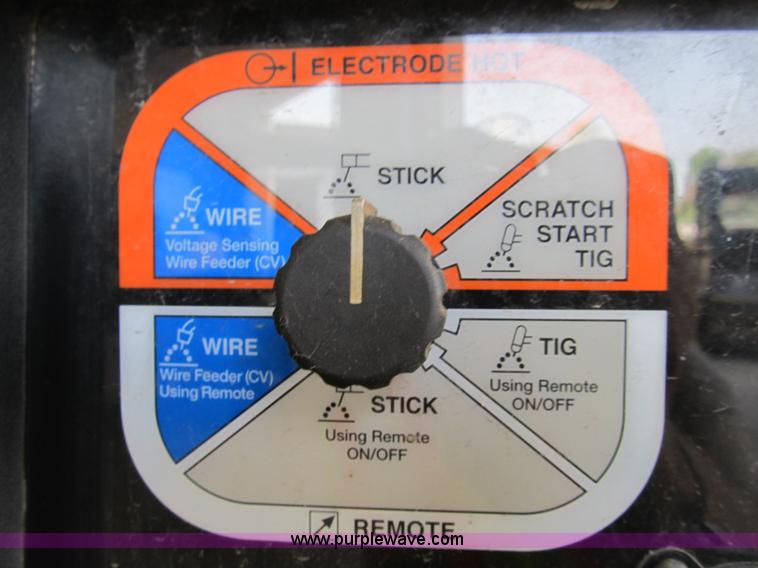 image for item B2758 2005 Miller Trail Blazer 301D portable welder