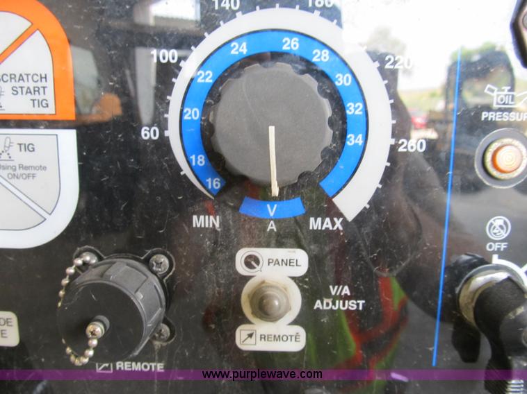 image for item B2758 2005 Miller Trail Blazer 301D portable welder