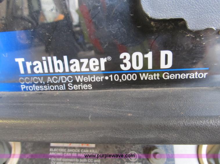 image for item B2758 2005 Miller Trail Blazer 301D portable welder