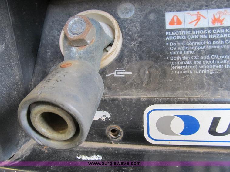 image for item B2758 2005 Miller Trail Blazer 301D portable welder