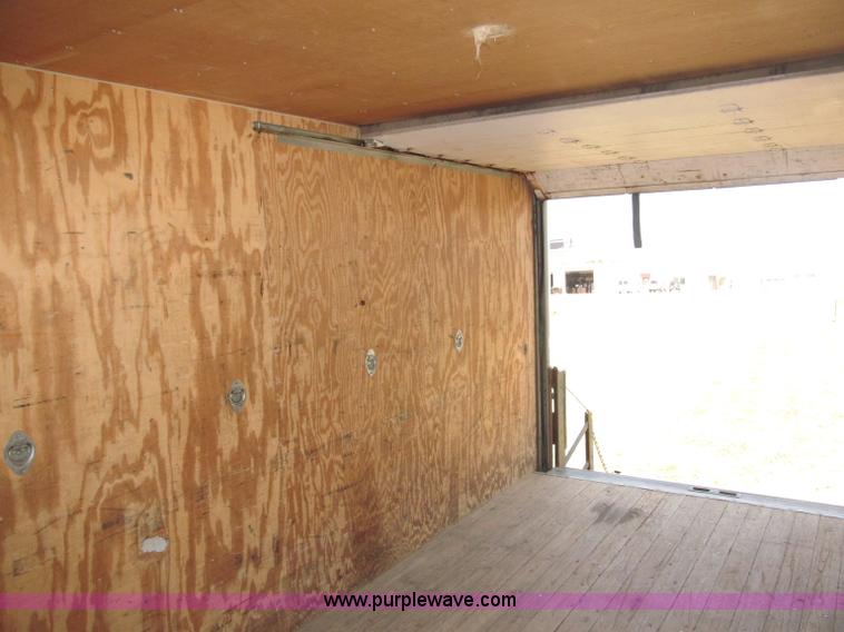 image for item B5158 2002 Ford E450 Super Duty box truck