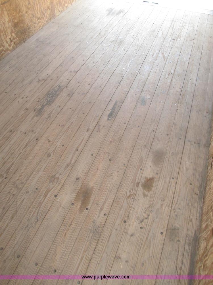 image for item B5158 2002 Ford E450 Super Duty box truck