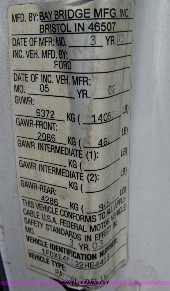 image for item B5158 2002 Ford E450 Super Duty box truck