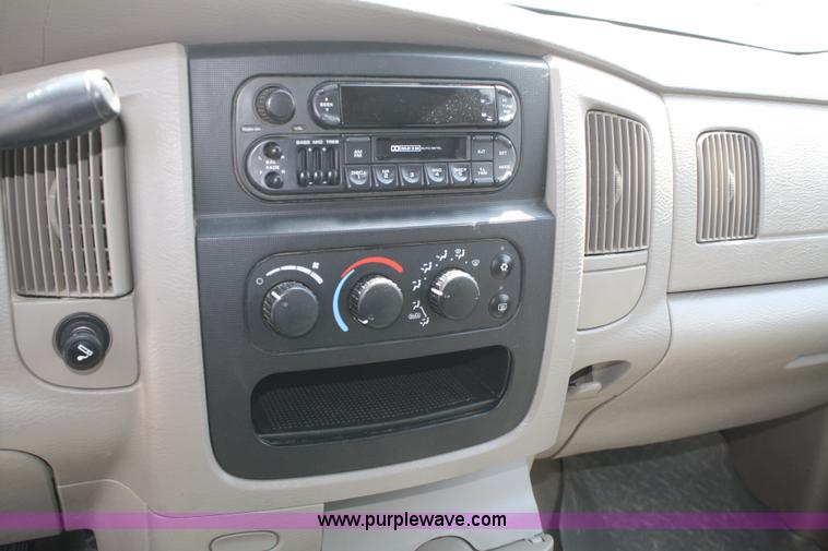 image for item B6664 2002 Dodge Ram 1500 quad cab pickup truck