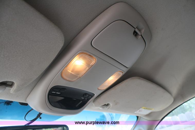 image for item B6664 2002 Dodge Ram 1500 quad cab pickup truck