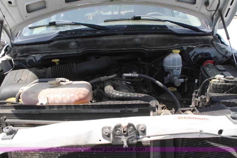 image for item B6664 2002 Dodge Ram 1500 quad cab pickup truck