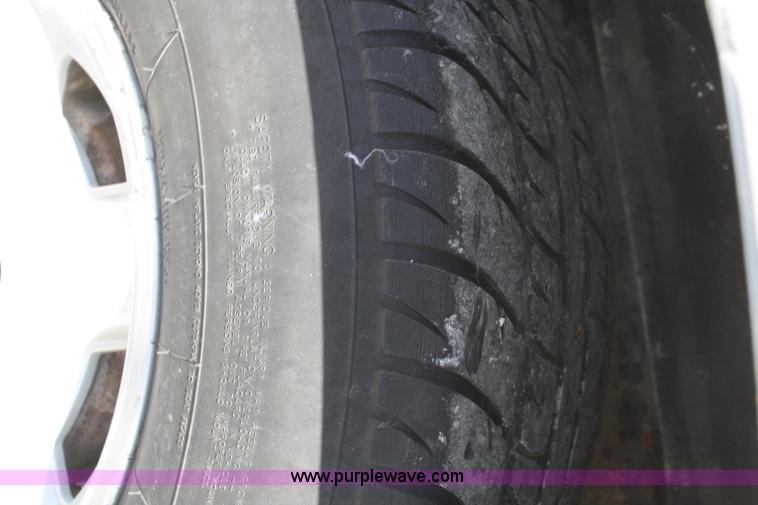 image for item B6813 1995 Chevrolet S10 pickup truck